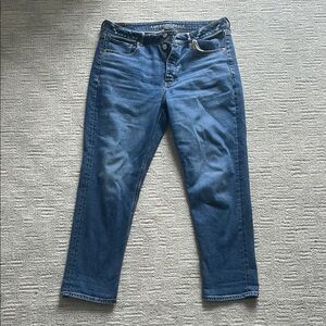 American Eagle Outfitters tomgirl Jean